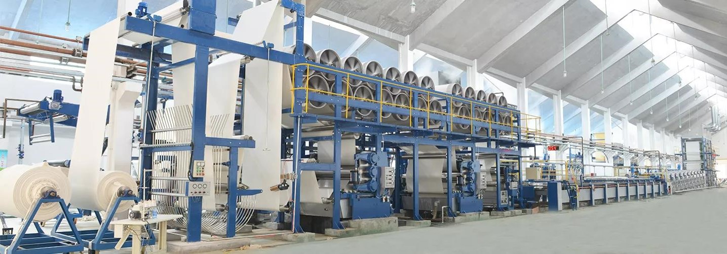 Machine de teinture à largeur ouverte